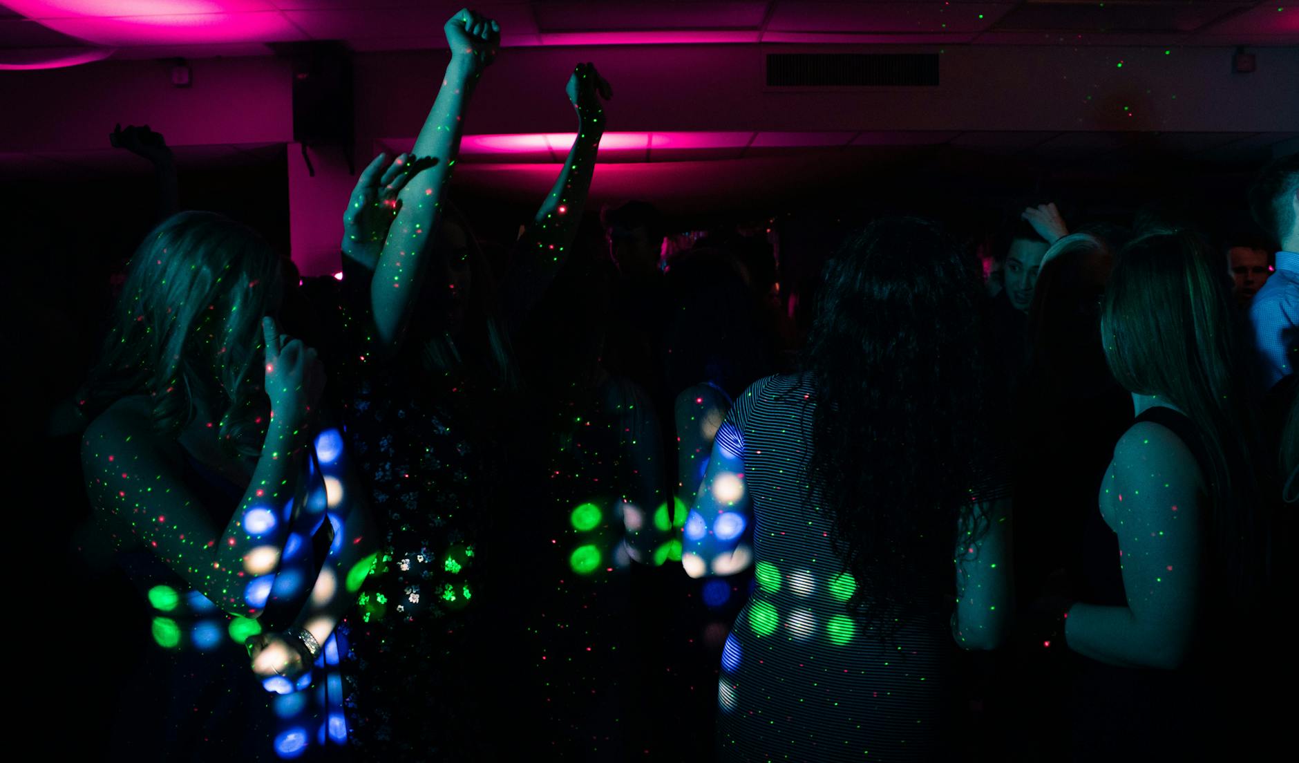 best nightclubs shanghai dance floor