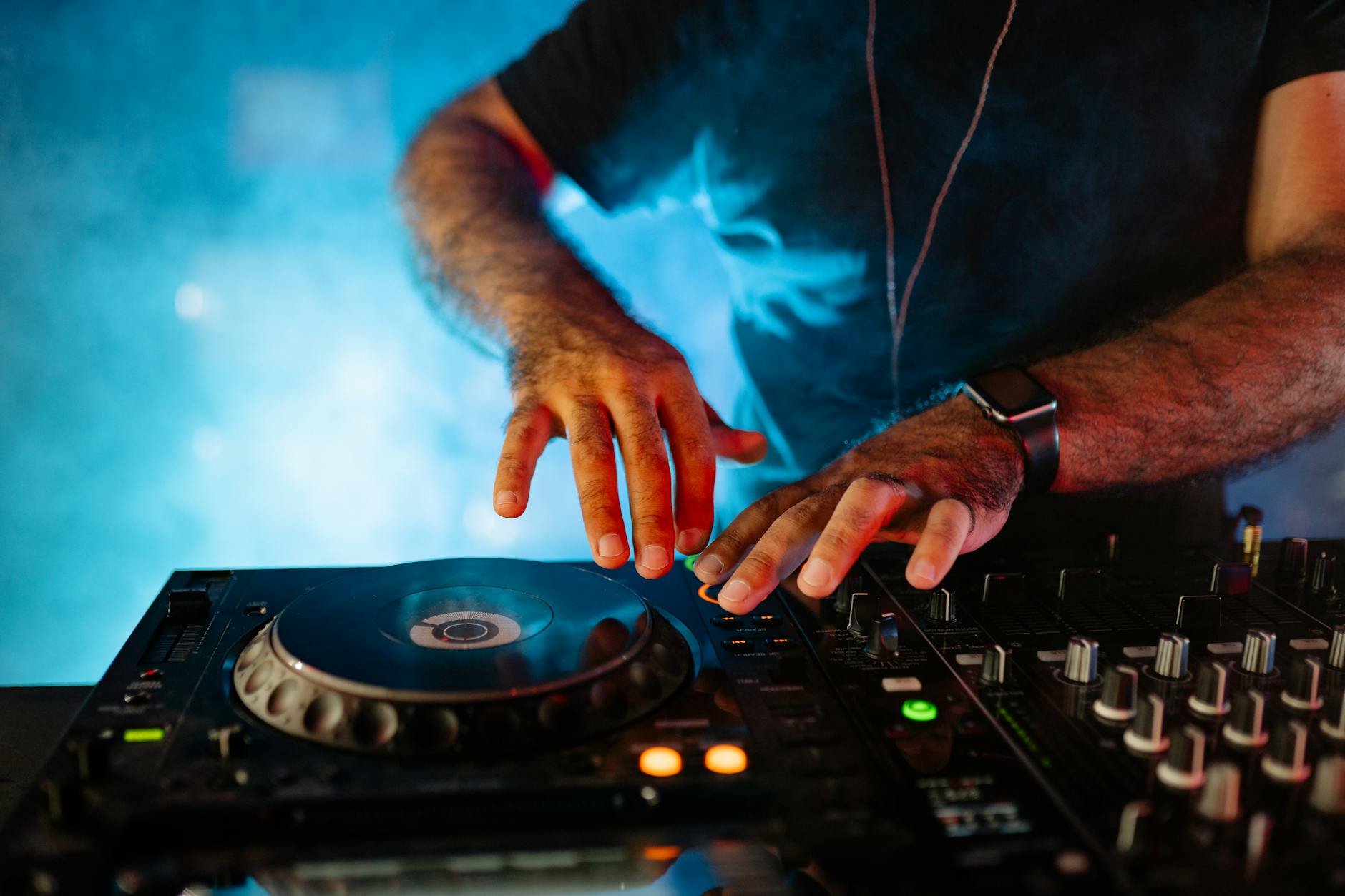 best nightclubs shanghai dj booth