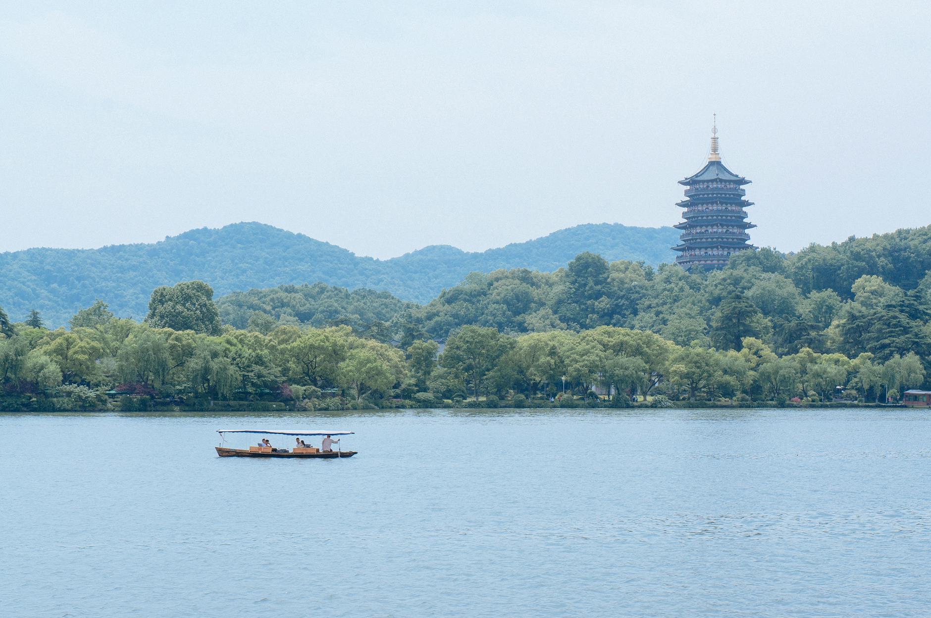 Leifeng Pagoda overlooking West Lake on a Hangzhou day trip