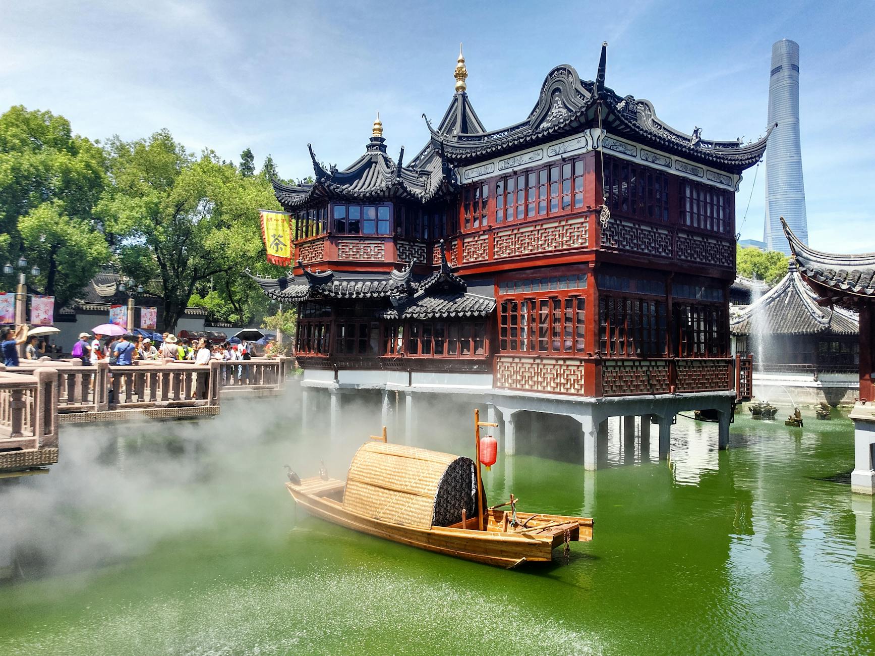 History of Shanghai traditional pagoda and Yu Garden river