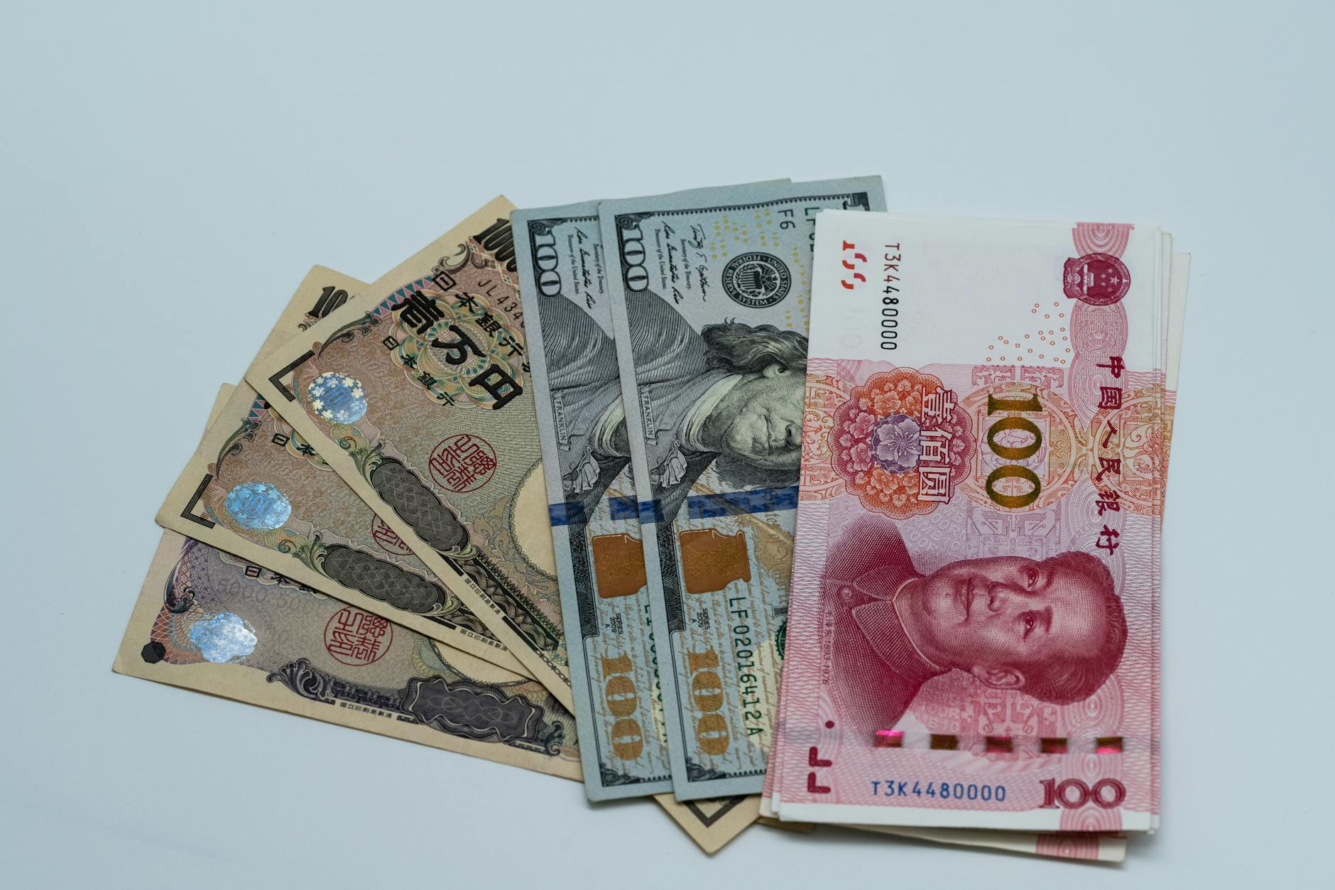 How much Shanghai trip cost international currency exchange