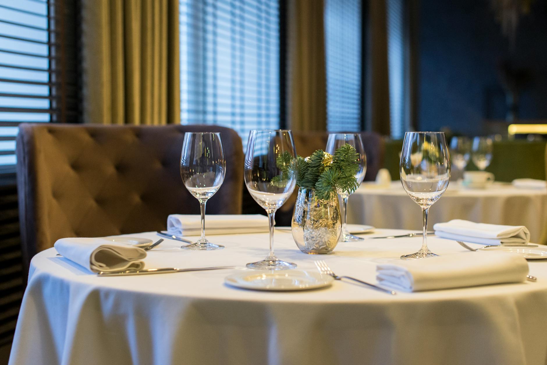 luxury hotels shanghai fine dining