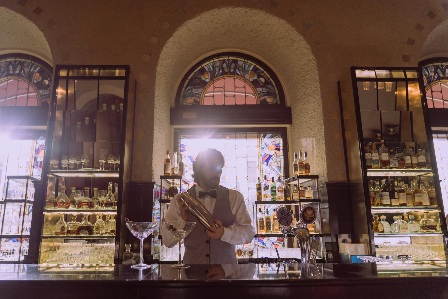 Art deco styled Shanghai cocktail bar echoing the 1920s jazz era
