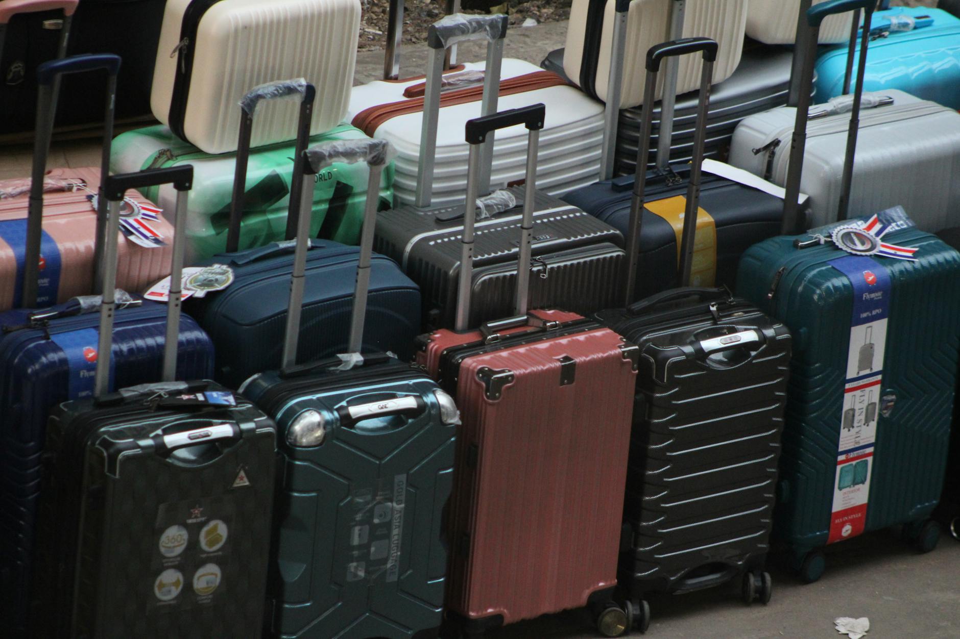 shanghai layover luggage storage