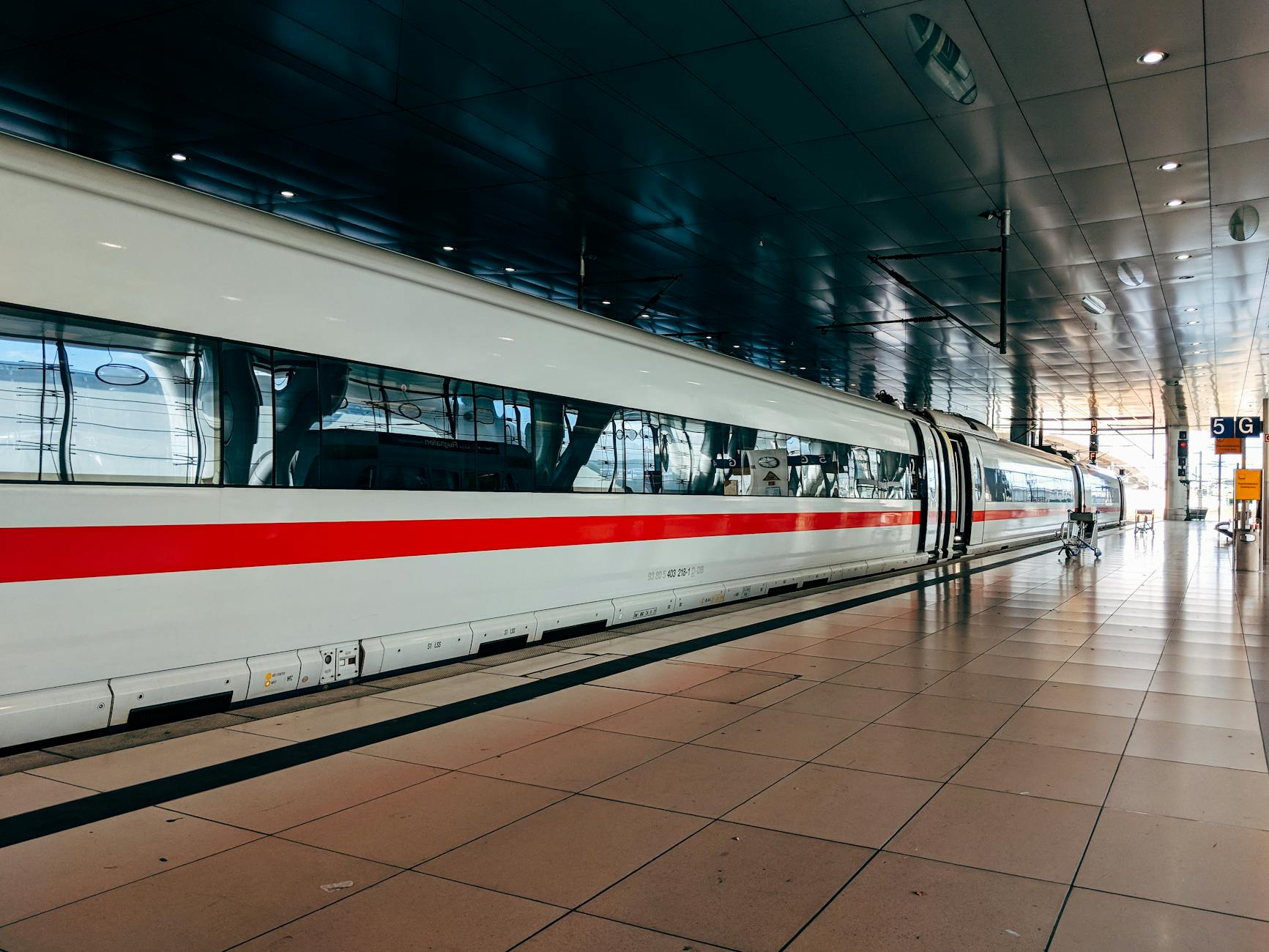 shanghai layover maglev