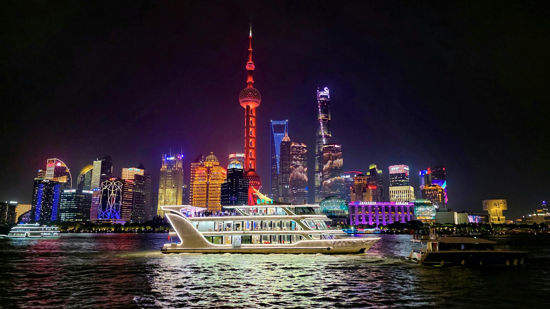 shanghai river night cruise
