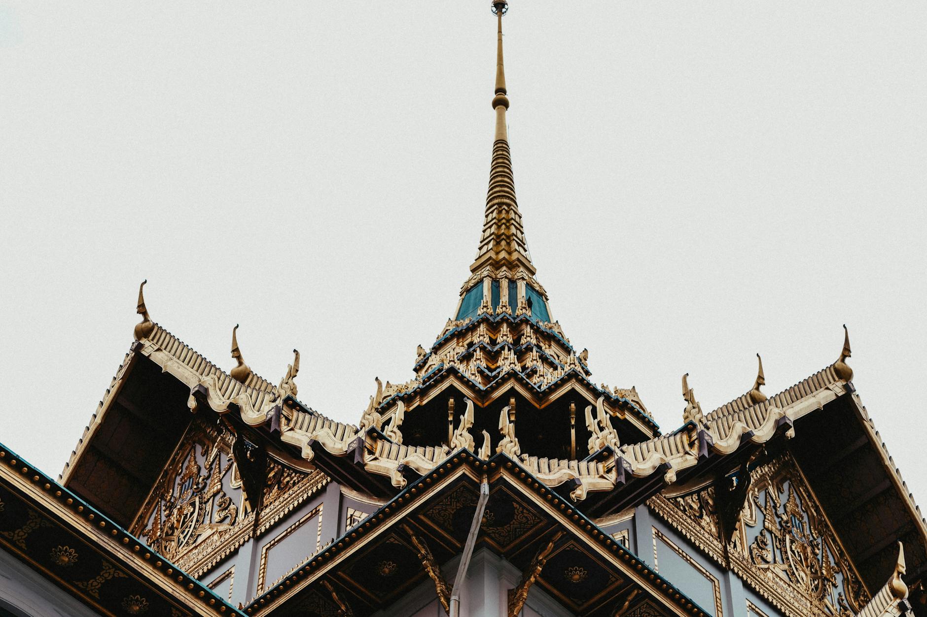 temples in shanghai jingan