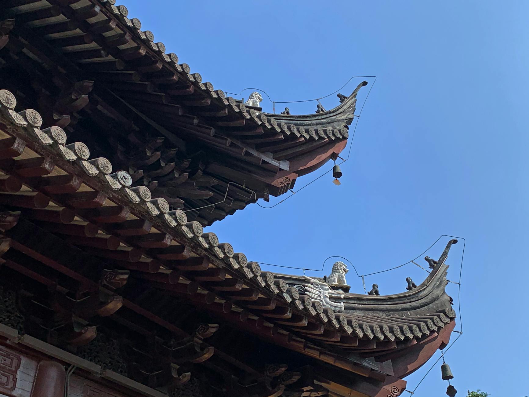 temples in shanghai