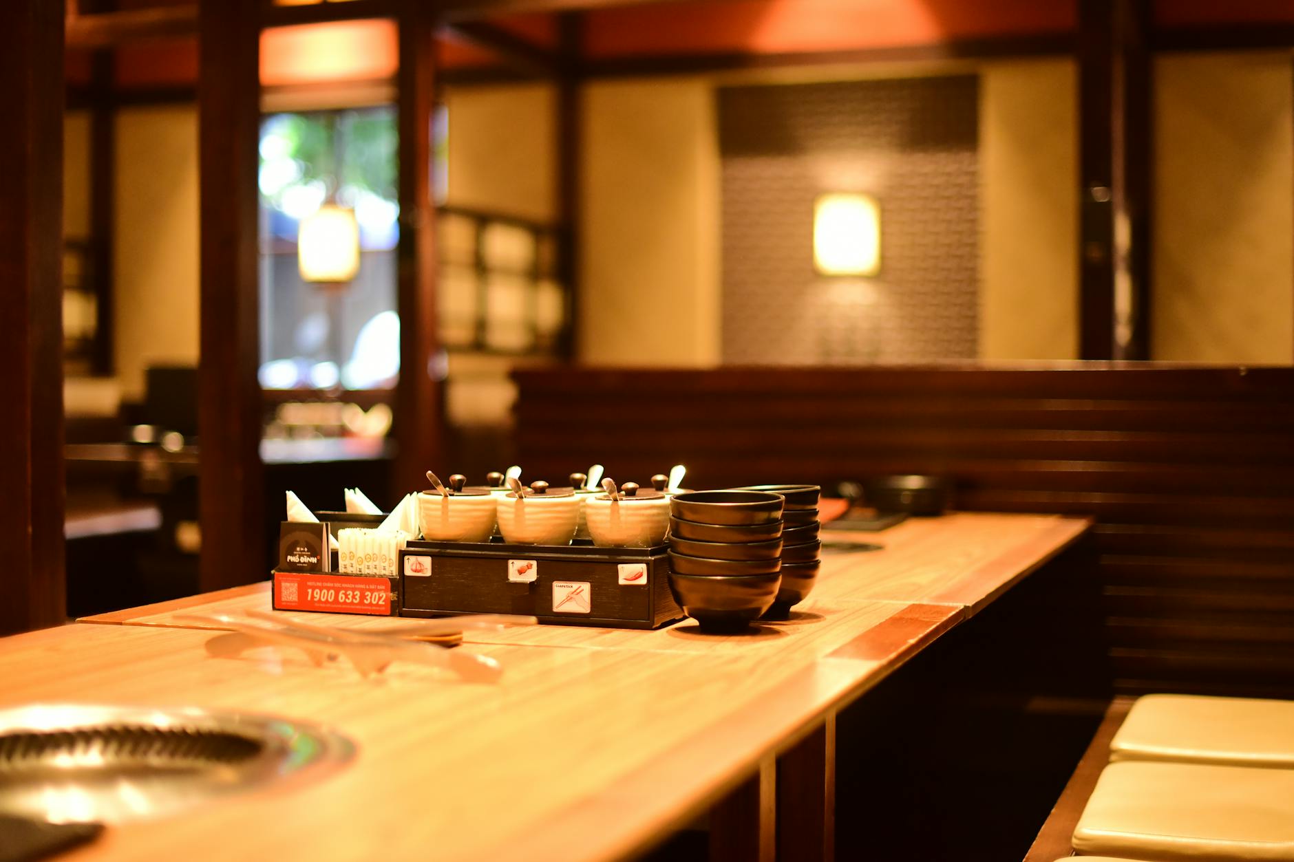 tipping shanghai restaurant bill